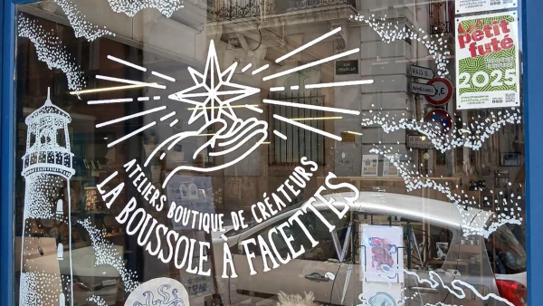 La Boussole à Facettes