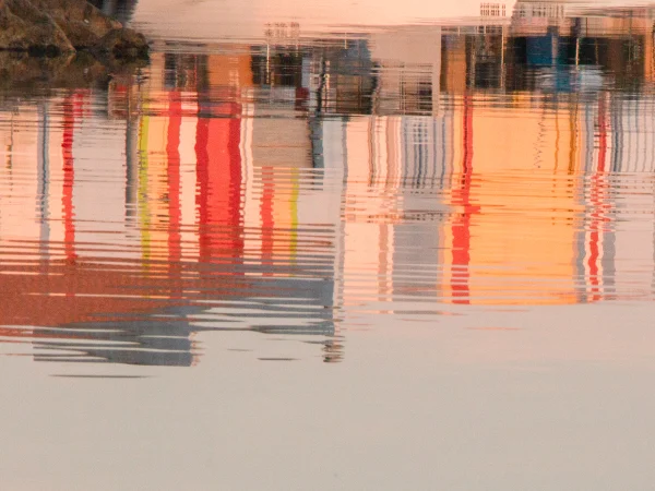 2 Reflets des bâtiments industriels  Barcares 66420  Eric R.