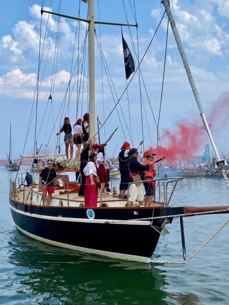 Les pirate attaque Canet en Roussillon