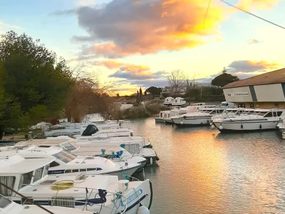 Colombiers - Port fluvial